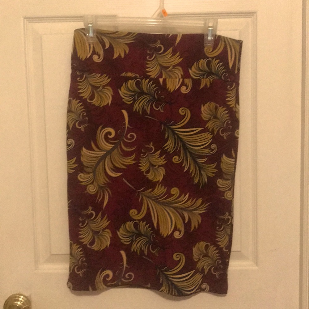 Lu la Roe Cassie skirt / infinity scarf